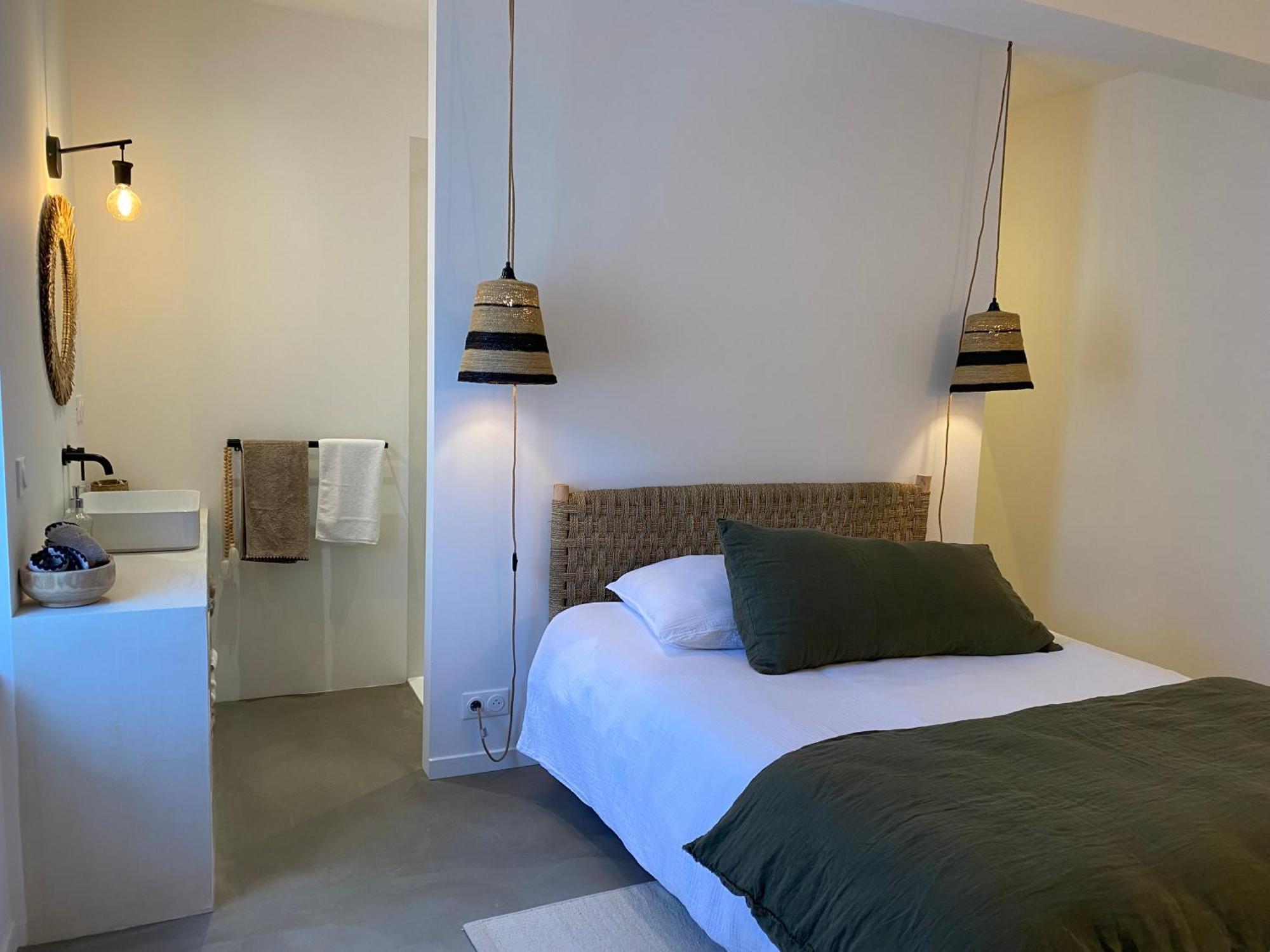Joli Appartement En Ville Ревель Экстерьер фото